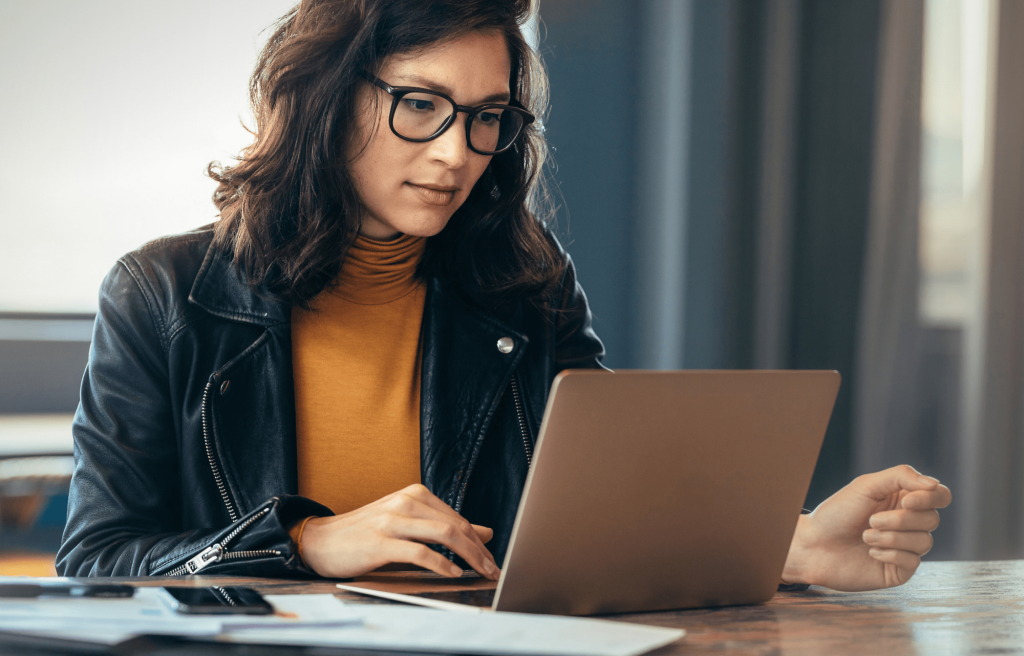 Entra Verified ID for Financial Services: How Can Banks Reduce Identity Fraud While Staying Audit-Ready?